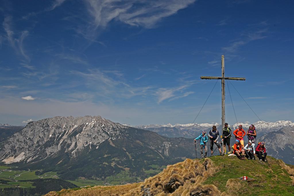 Апартаменты "Schoen-Urlauben" Грёбминг Экстерьер фото