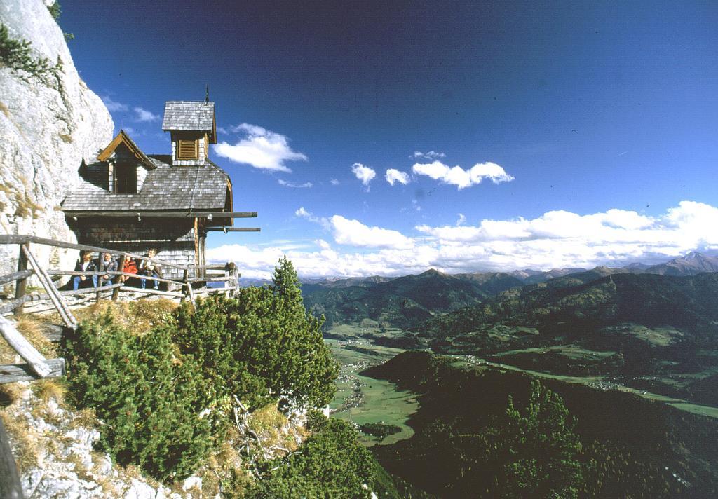 Апартаменты "Schoen-Urlauben" Грёбминг Экстерьер фото